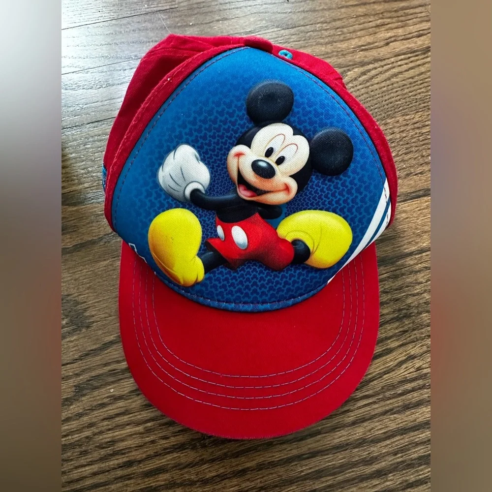 Disney 🎩 mickey